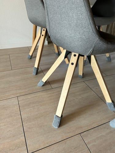 Kundenfoto: Stuhlsocken im Einsatz